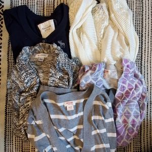 Cardigan Sweater Lot size small